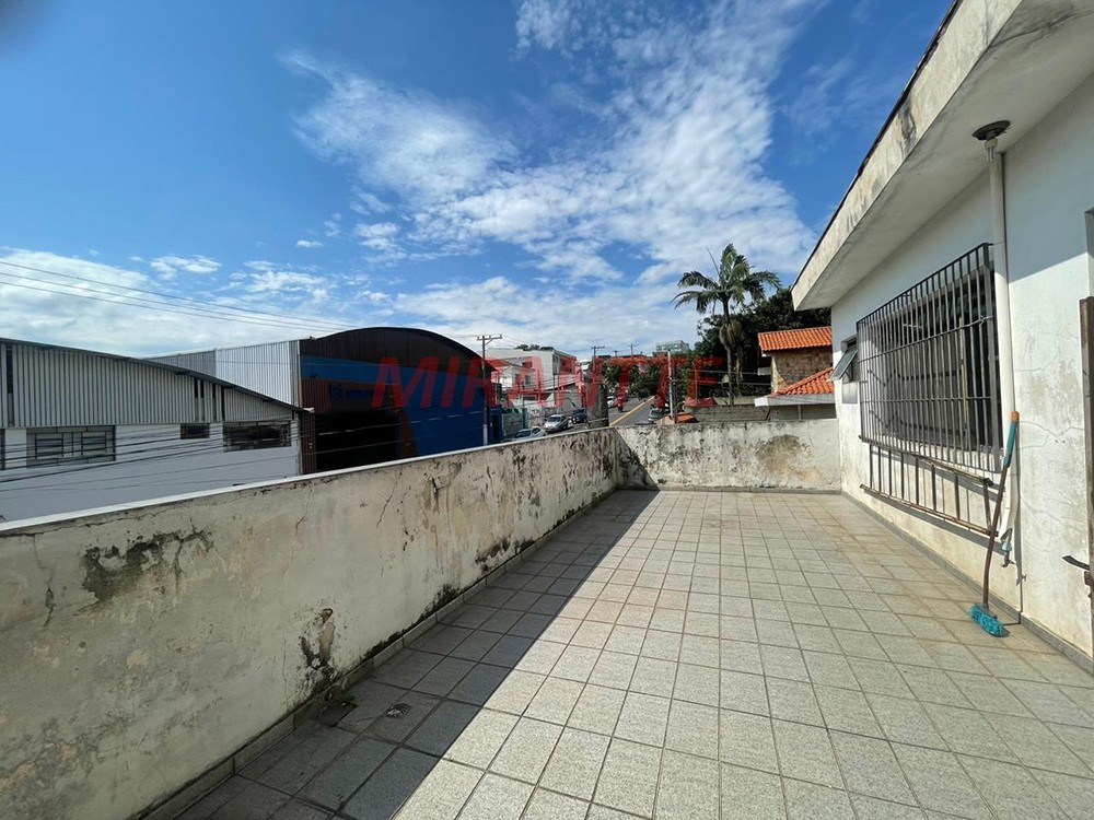 Terreno de 269m² com 5 quartos em Parque Peruche
