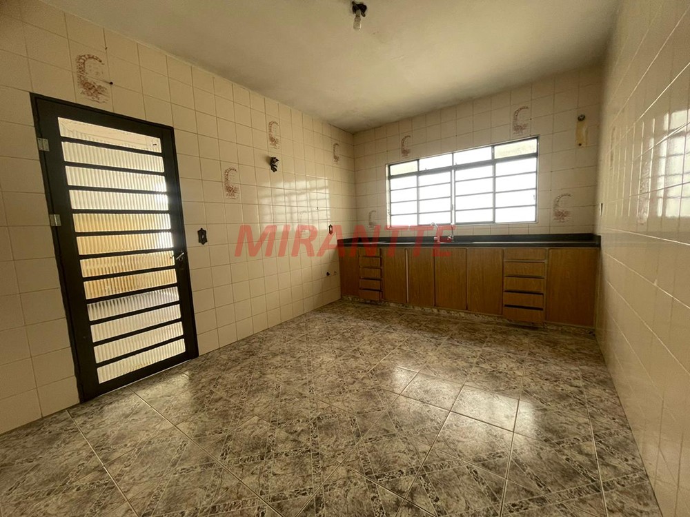 Terreno de 269m² com 5 quartos em Parque Peruche