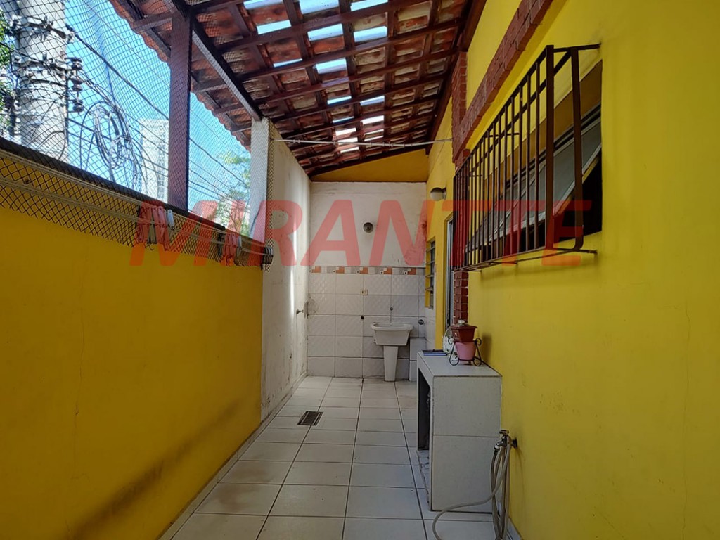 Sobrado de 90m² com 2 quartos em Santa Teresinha
