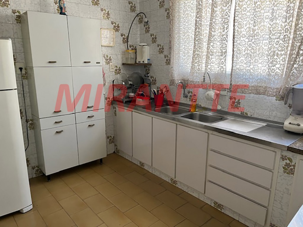 Sobrado de 200m² com 4 quartos em Casa Verde
