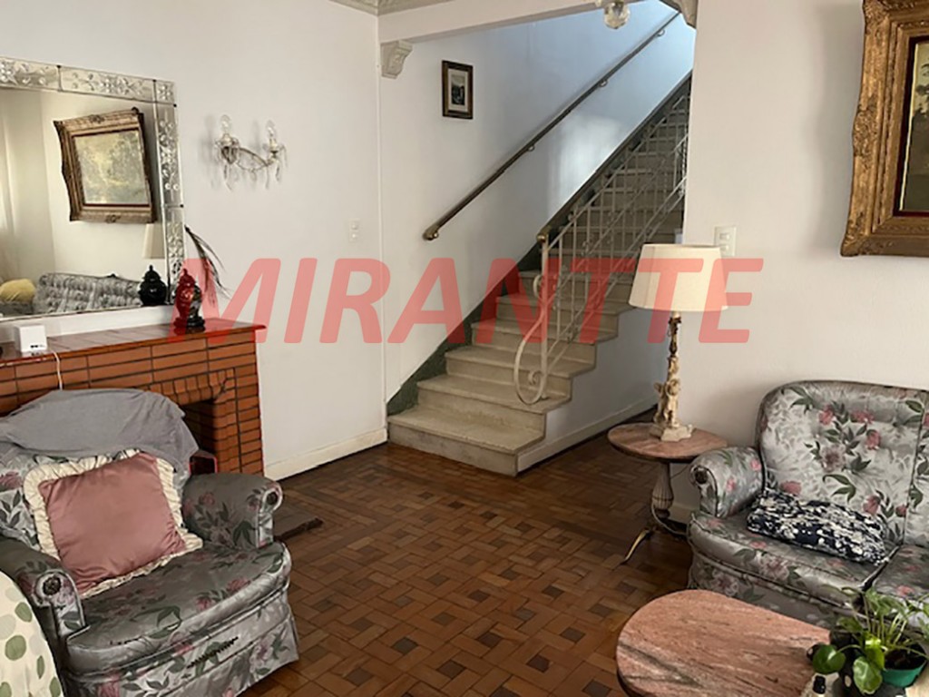 Sobrado de 200m² com 4 quartos em Casa Verde