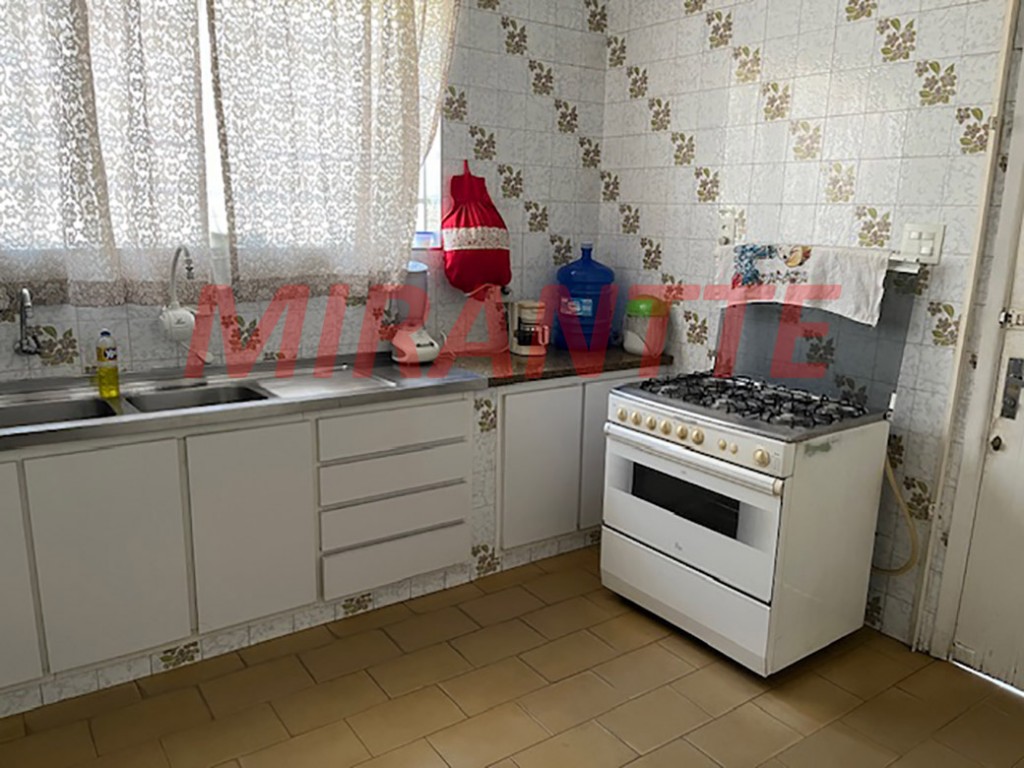 Sobrado de 200m² com 4 quartos em Casa Verde