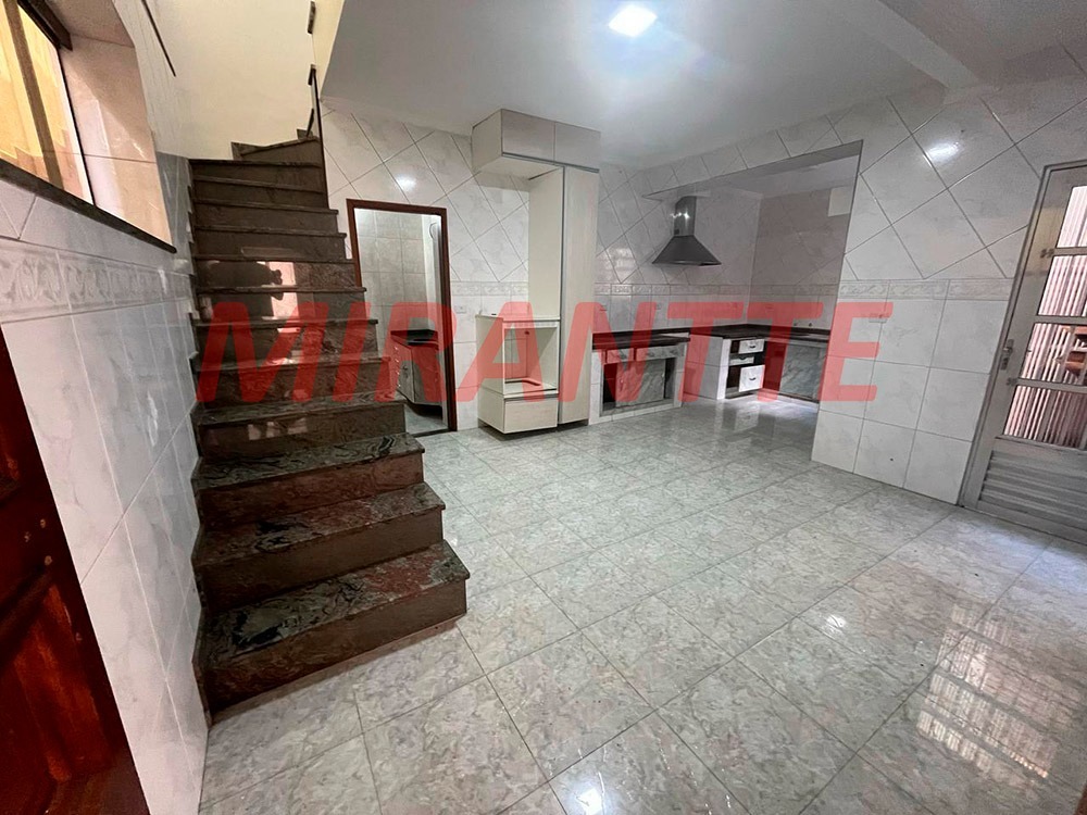 Sobrado de 280m² com 3 quartos em Parada Inglesa
