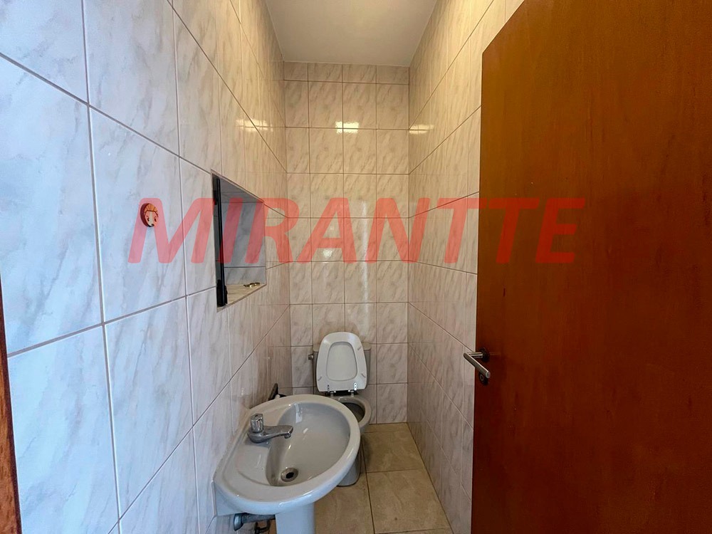 Sobrado de 280m² com 3 quartos em Parada Inglesa