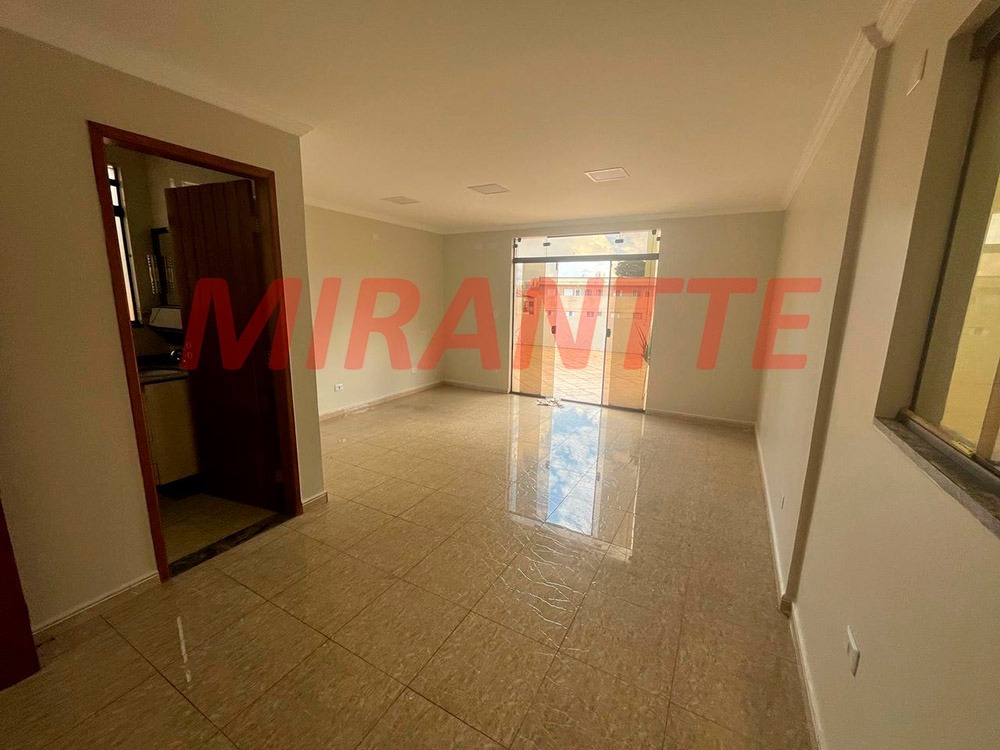 Sobrado de 280m² com 3 quartos em Parada Inglesa