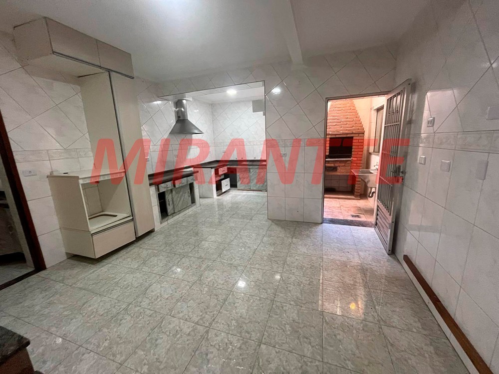 Sobrado de 280m² com 3 quartos em Parada Inglesa