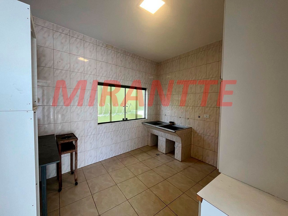 Sobrado de 280m² com 3 quartos em Parada Inglesa