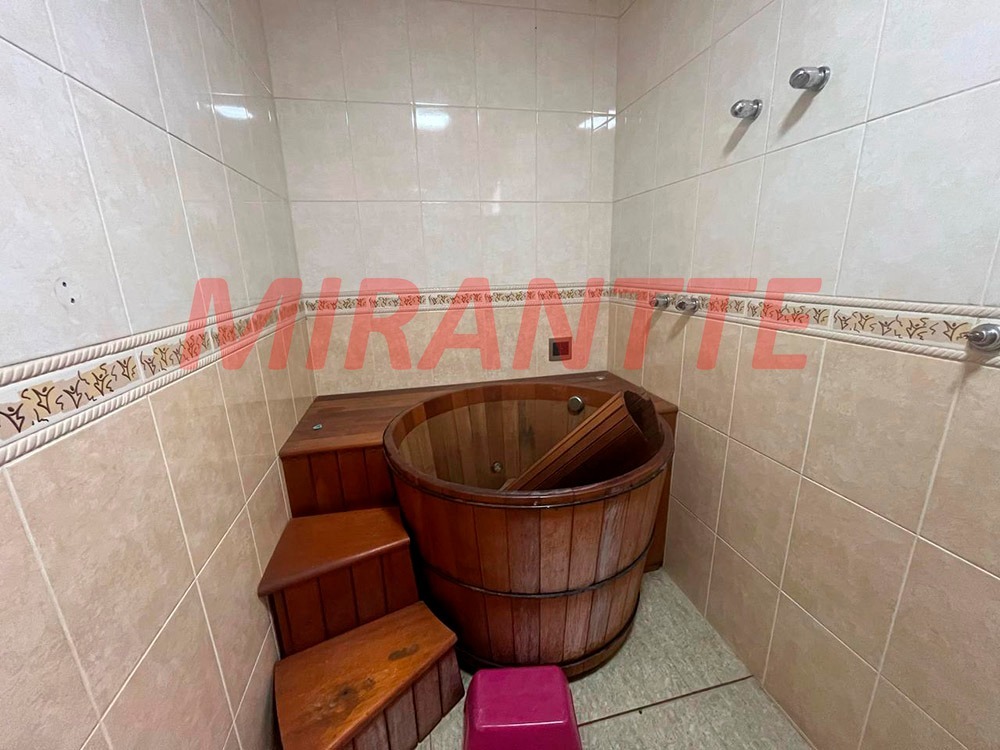 Sobrado de 280m² com 3 quartos em Parada Inglesa