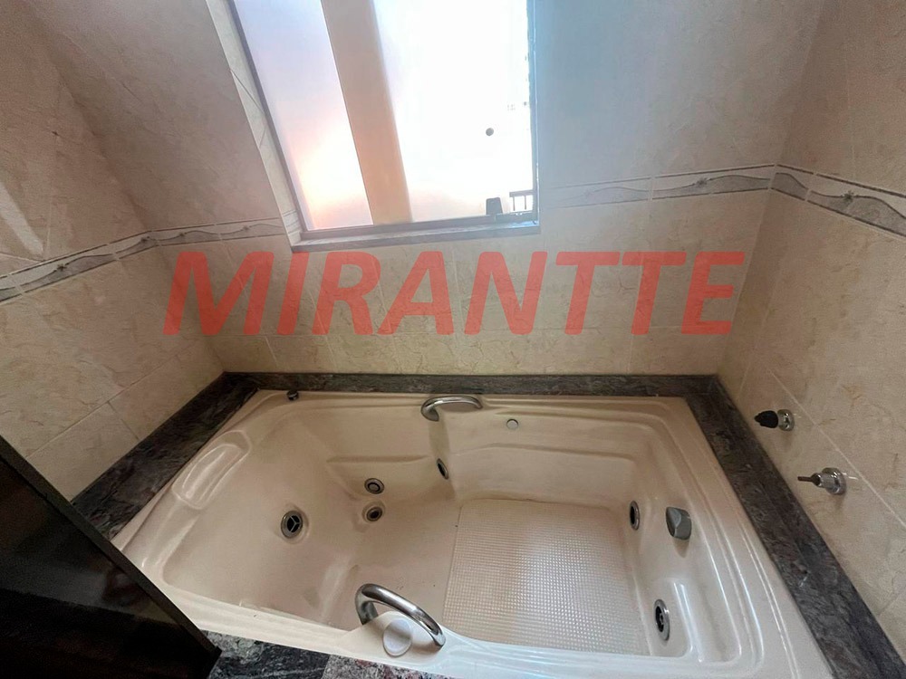 Sobrado de 280m² com 3 quartos em Parada Inglesa