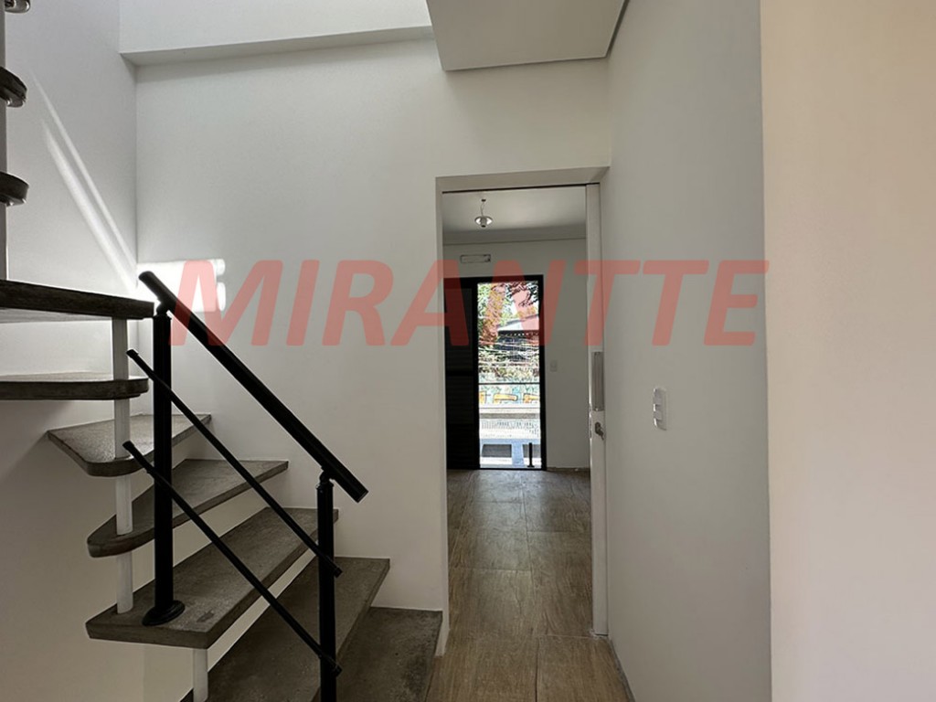 Sobrado de 108m² com 3 quartos em Pedra Branca