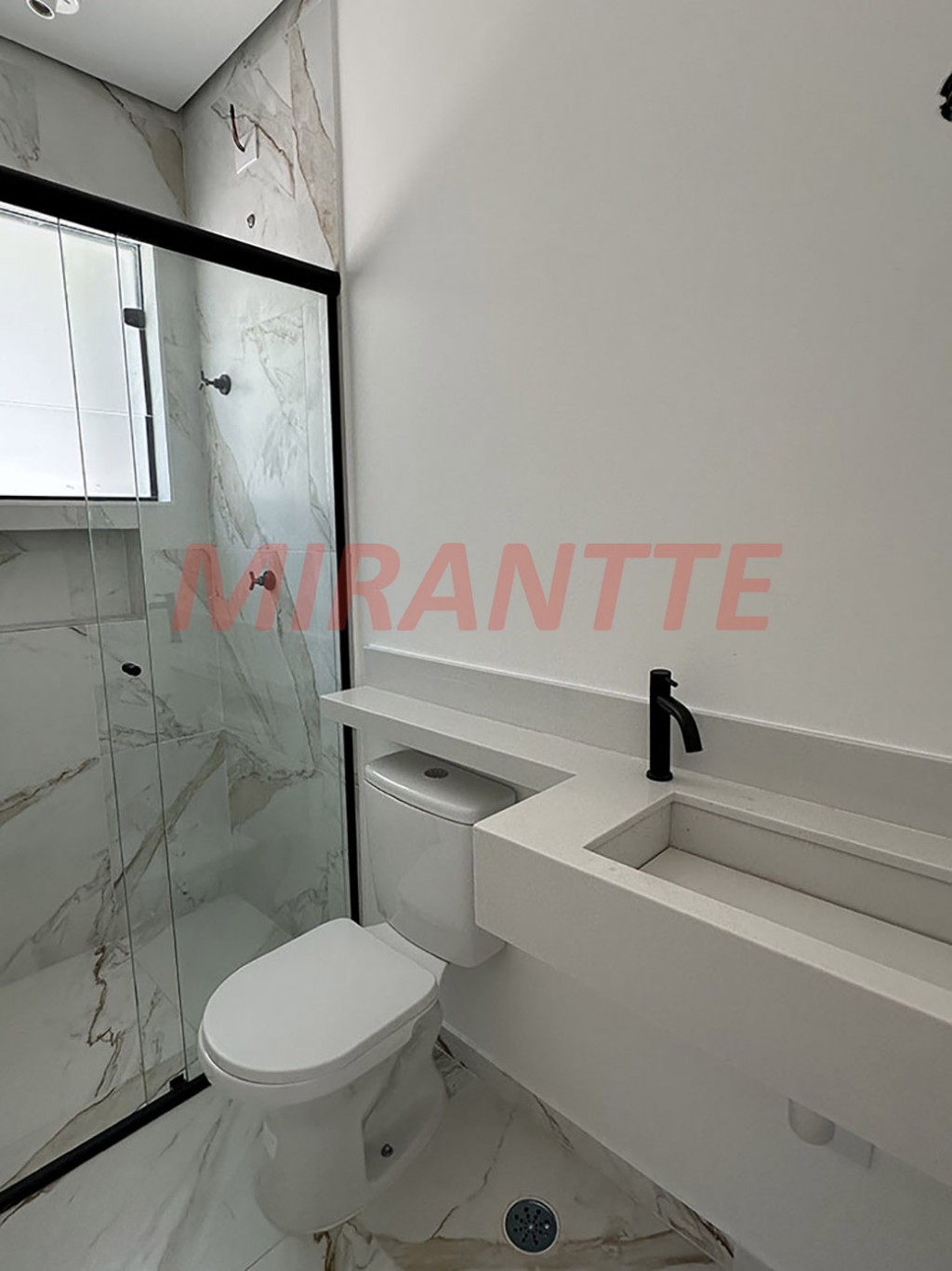 Sobrado de 108m² com 3 quartos em Pedra Branca