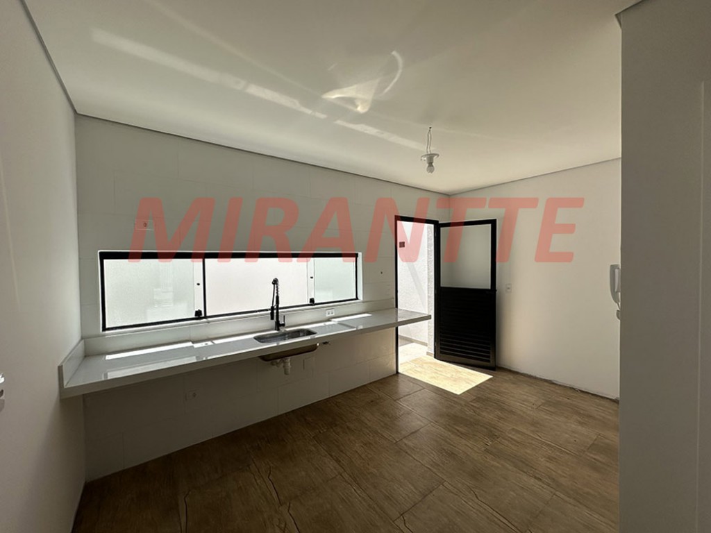 Sobrado de 108m² com 3 quartos em Pedra Branca