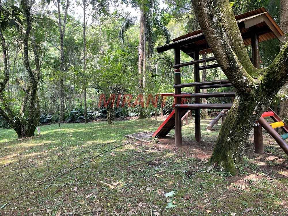 Terreno de 1530m² em Serra Da Cantareira