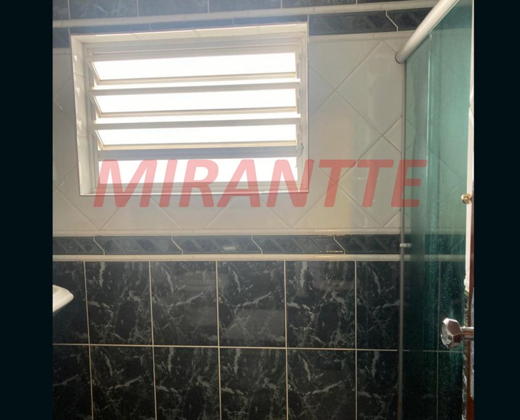 Sobrado de 246m² com 3 quartos em Vila Rosália