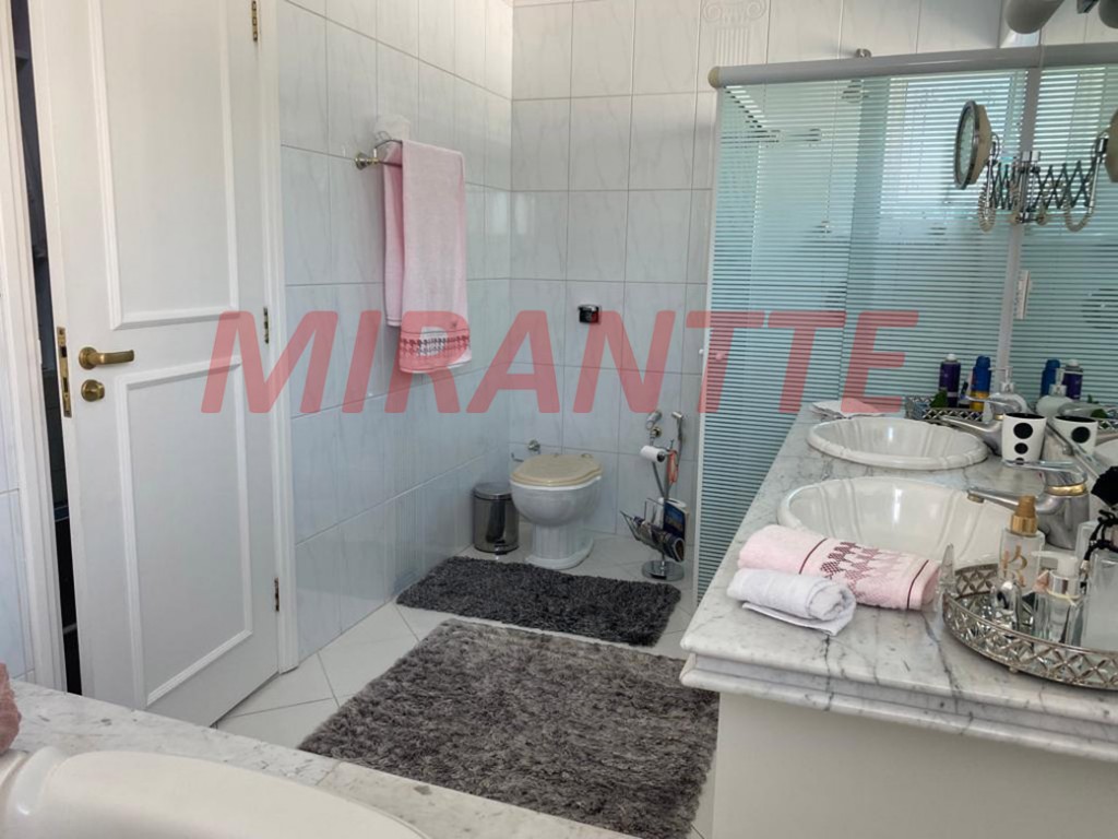 Sobrado de 500m² com 4 quartos em Tucuruvi