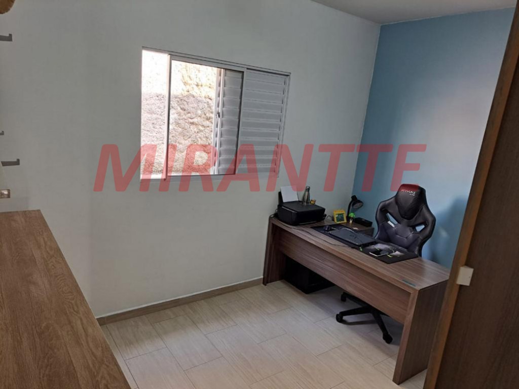 Sobrado de 130m² com 3 quartos em Vila Gustavo