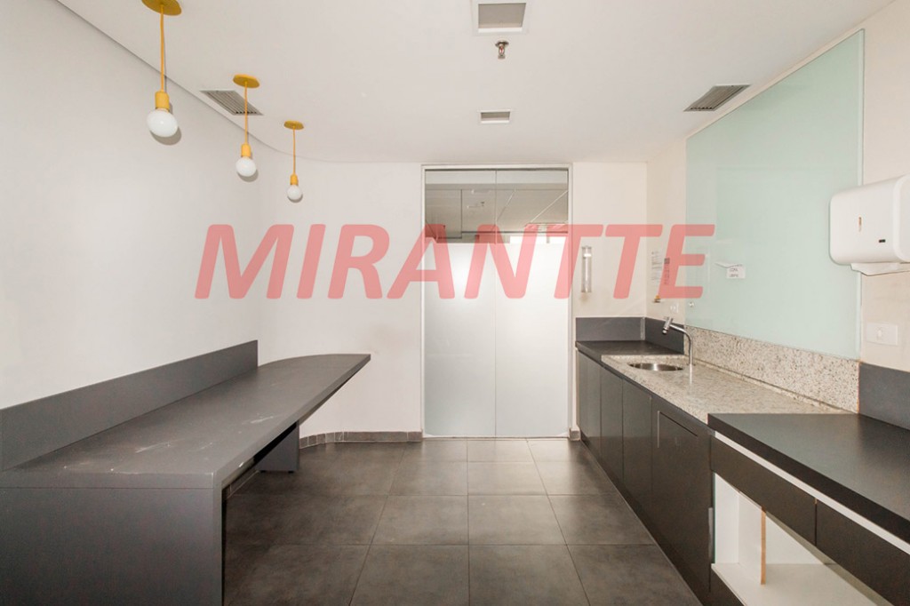 Conjunto comercial de 873m² em Vila Mariana