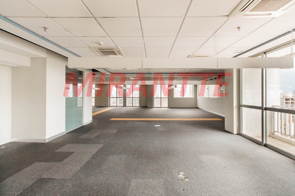 Conjunto comercial de 873m² em Vila Mariana