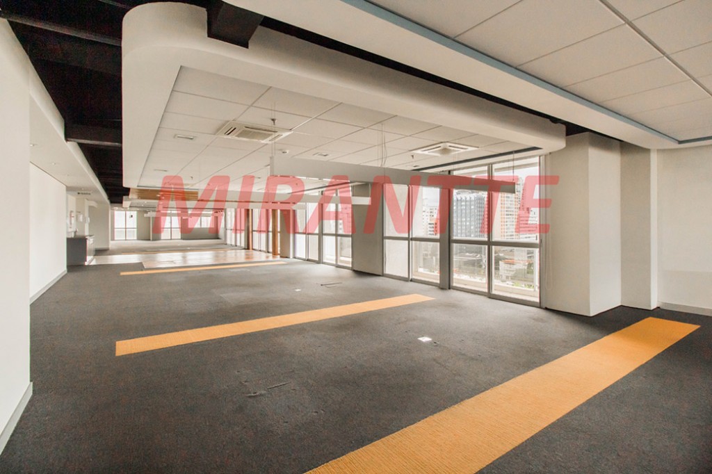 Conjunto comercial de 873m² em Vila Mariana