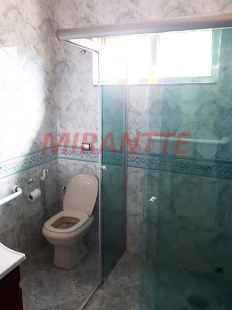 Casa terrea de 151m² com 2 quartos em Vila Galvão