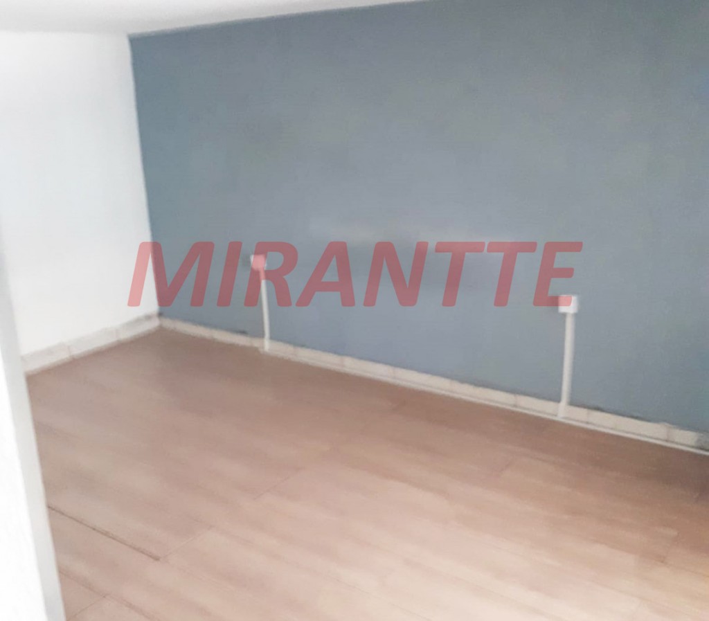 Casa terrea de 151m² com 2 quartos em Vila Galvão