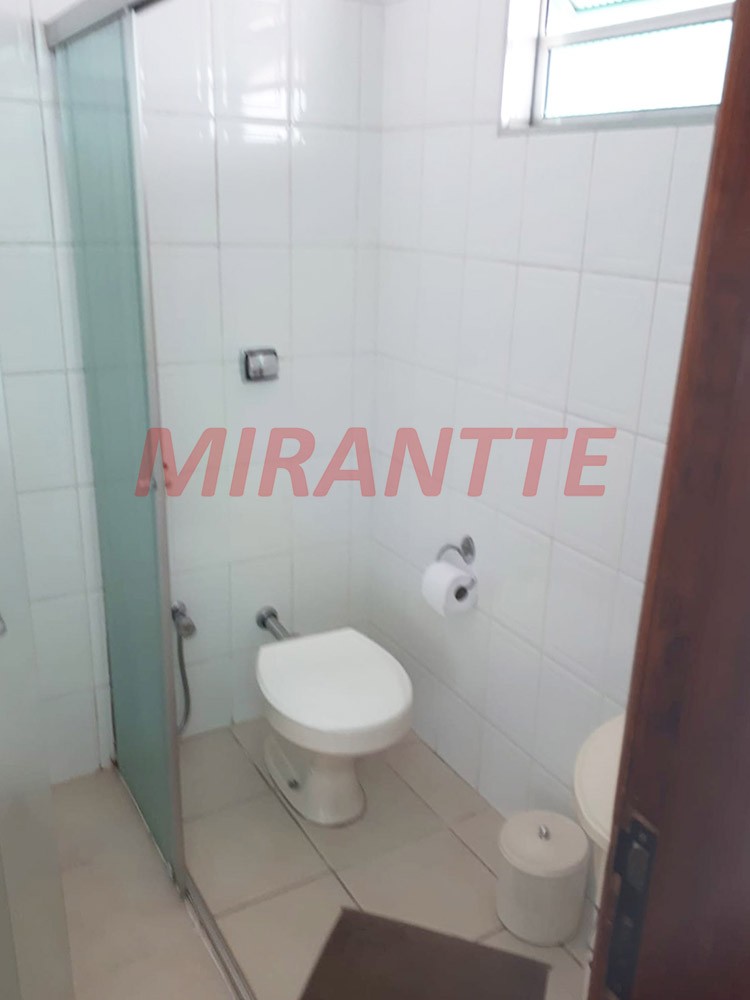 Casa terrea de 151m² com 2 quartos em Vila Galvão
