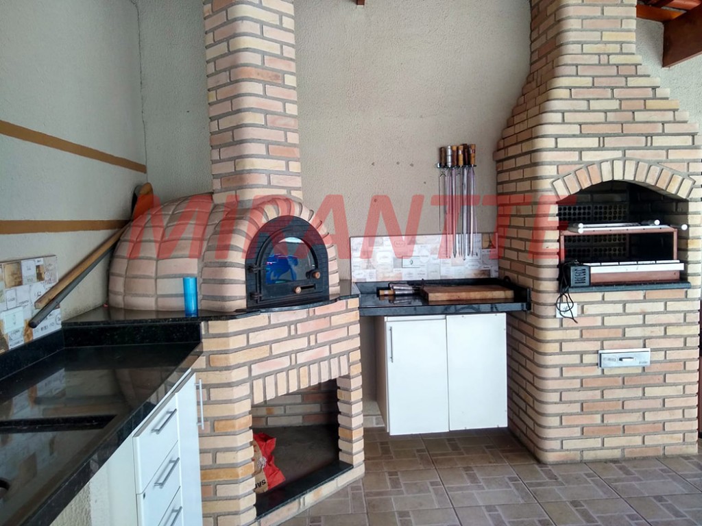 Apartamento de 66m² com 3 quartos em Santa Teresinha