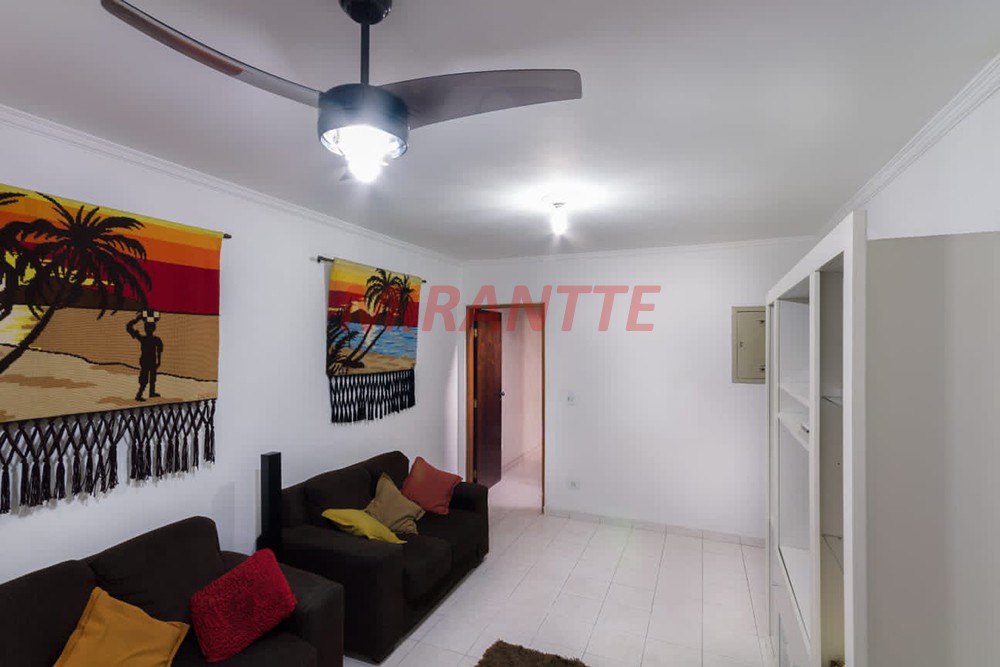 Sobrado de 133m² com 3 quartos em Vila Mazzei