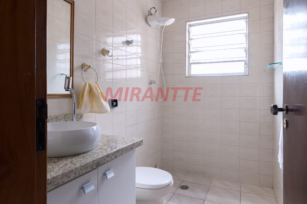 Sobrado de 133m² com 3 quartos em Vila Mazzei