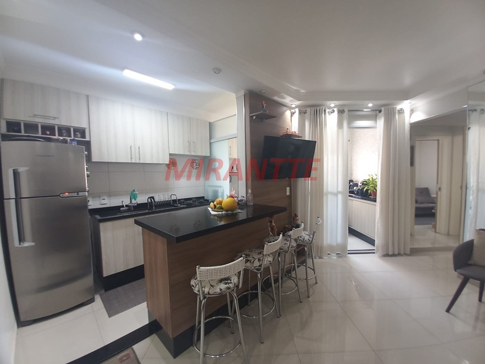 Apartamento com 2 quartos em Vila Amalia