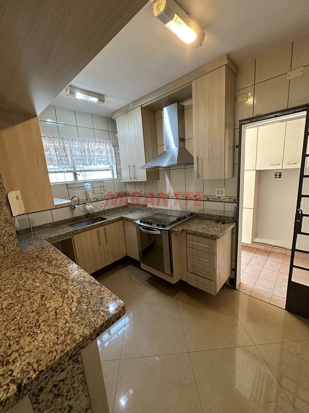 Sobrado de 213.98m² com 3 quartos em Mandaqui