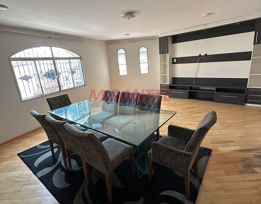 Sobrado de 213.98m² com 3 quartos em Mandaqui