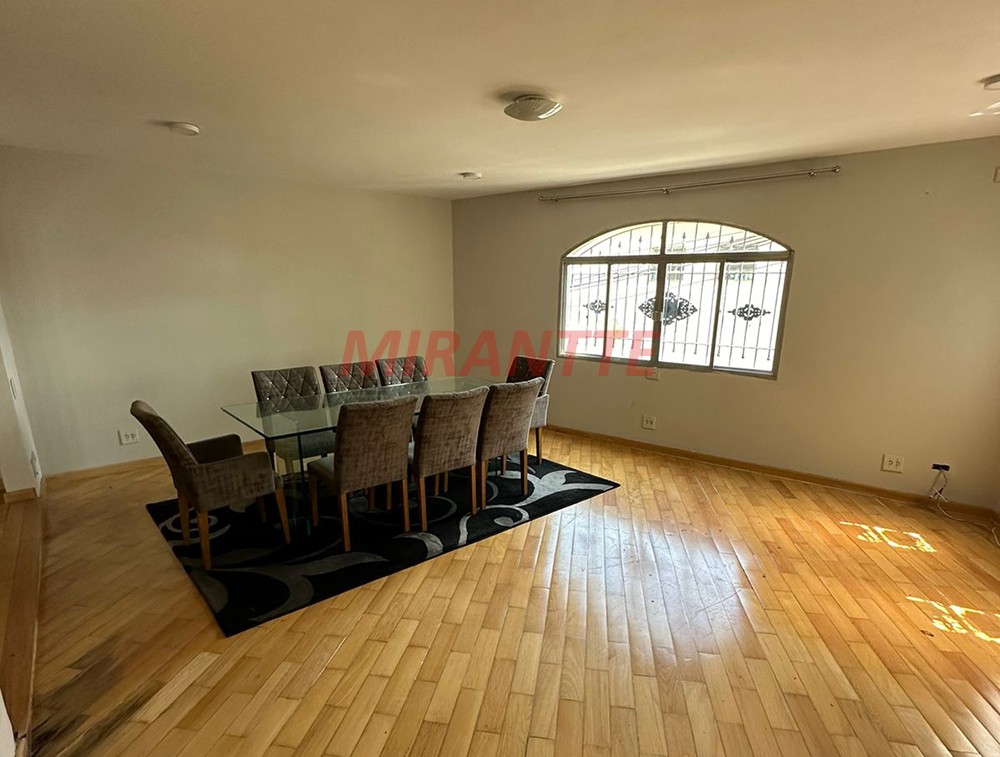 Sobrado de 213.98m² com 3 quartos em Mandaqui