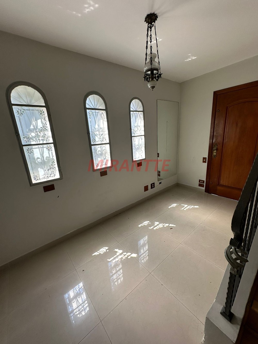 Sobrado de 213.98m² com 3 quartos em Mandaqui