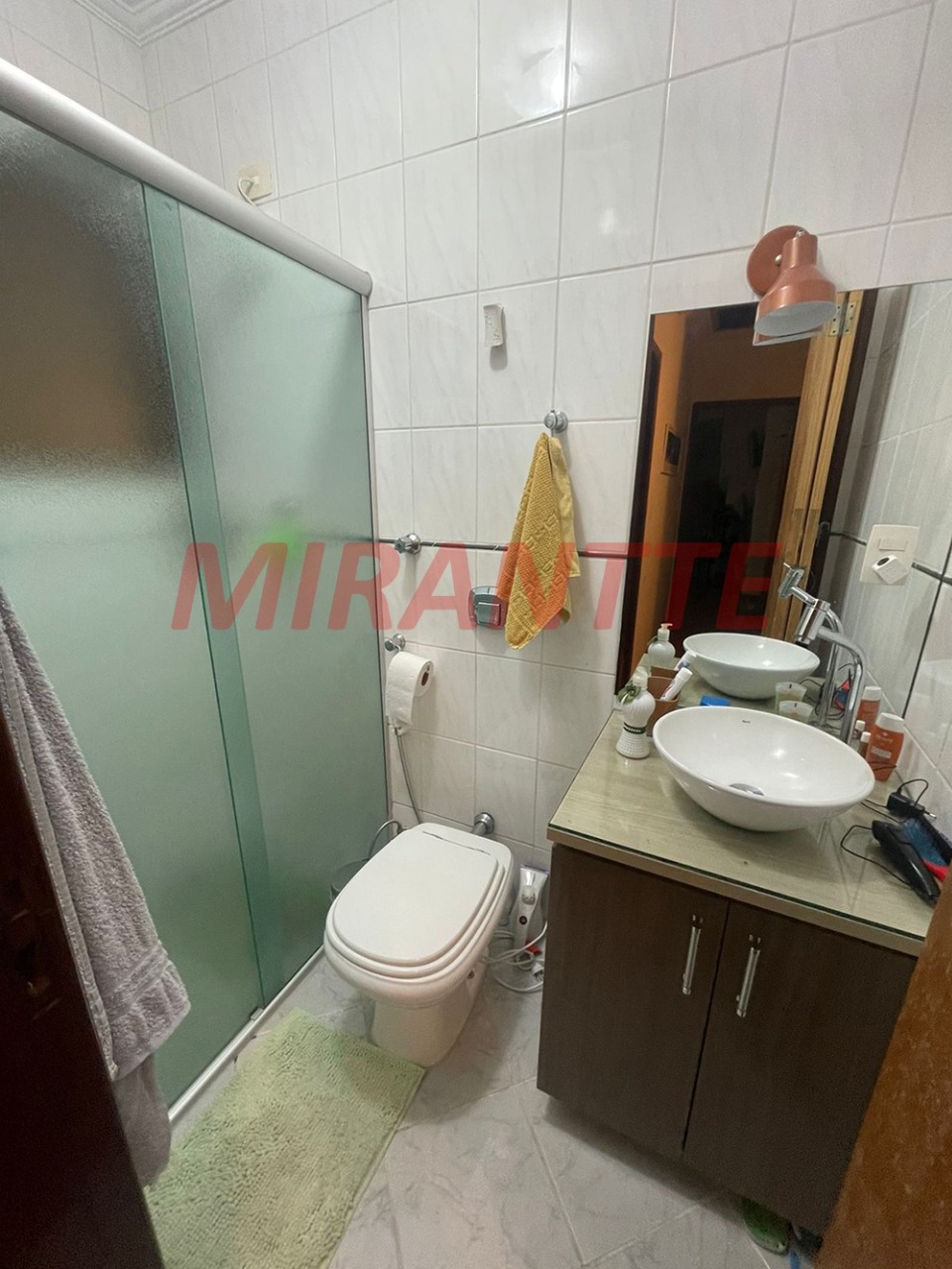 Cond. fechado de 195m² com 3 quartos em Parada Inglesa