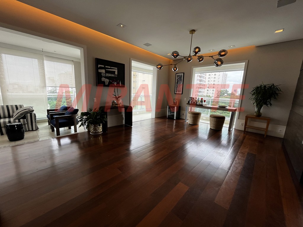 Apartamento de 320m² com 4 quartos em Perdizes