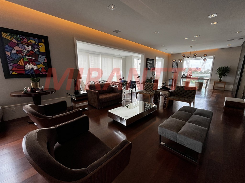 Apartamento de 320m² com 4 quartos em Perdizes