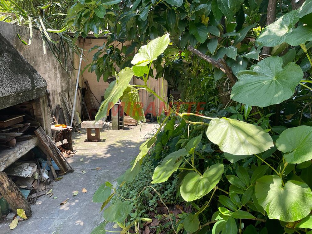 Sobrado de 180m² com 5 quartos em Tremembe
