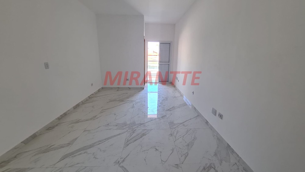 Sobrado de 130m² com 2 quartos em Cidade Patriarca