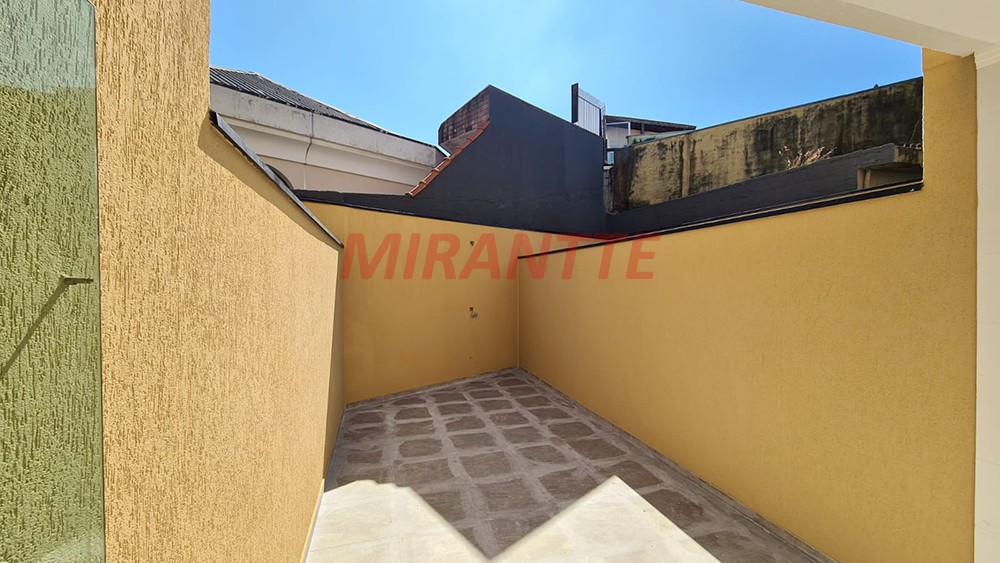 Sobrado de 130m² com 2 quartos em Cidade Patriarca