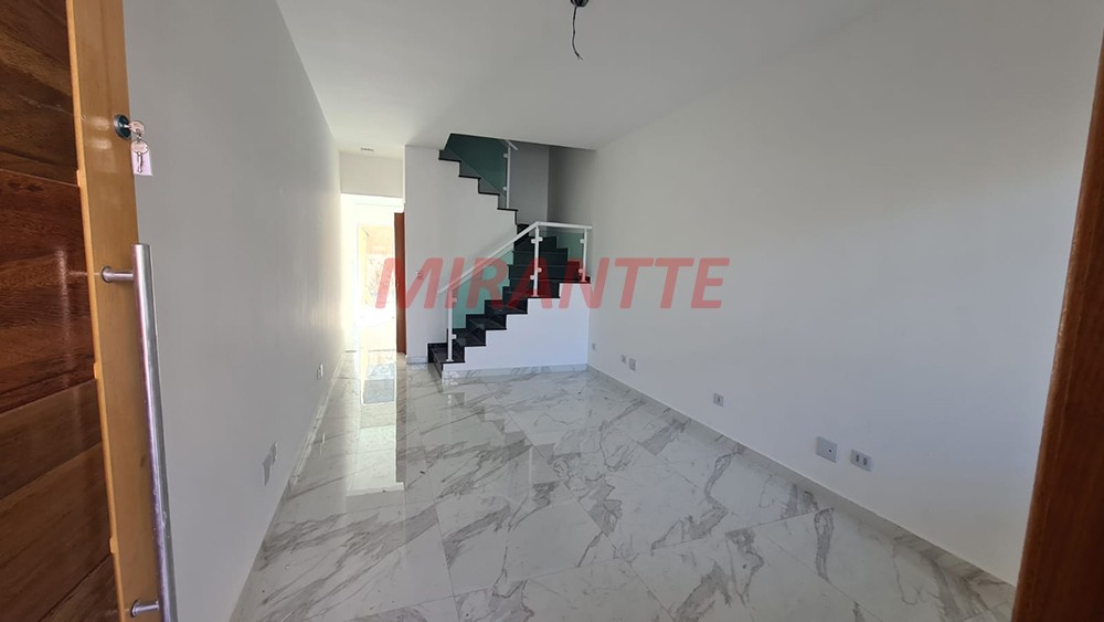 Sobrado de 130m² com 2 quartos em Cidade Patriarca
