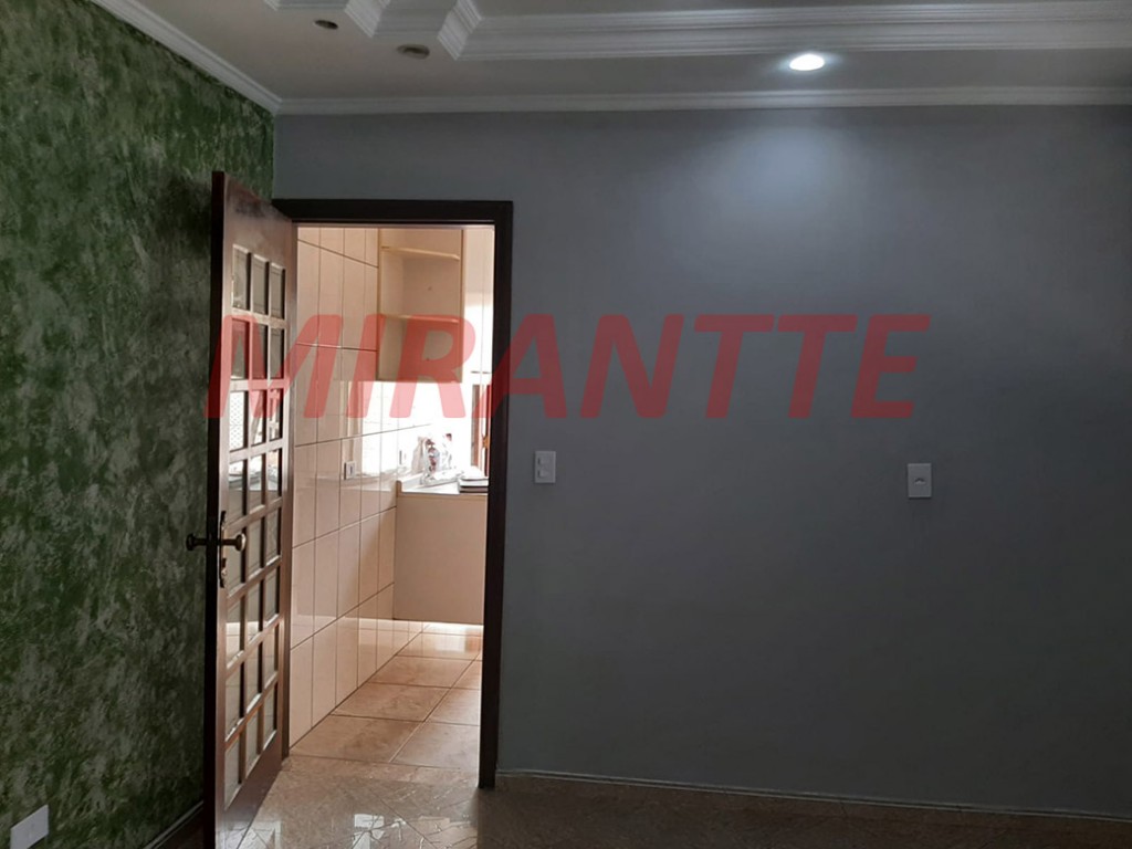 Casa terrea de 100m² com 3 quartos em Vila Isolina Mazzei