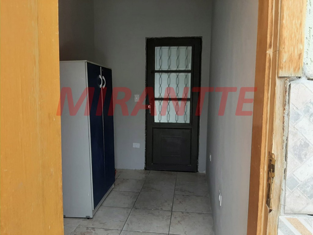 Casa terrea de 100m² com 3 quartos em Vila Isolina Mazzei