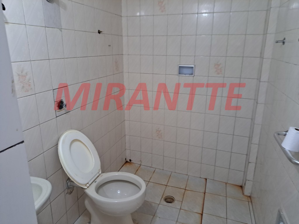 Sobrado de 68m² com 4 quartos em Vila Amalia
