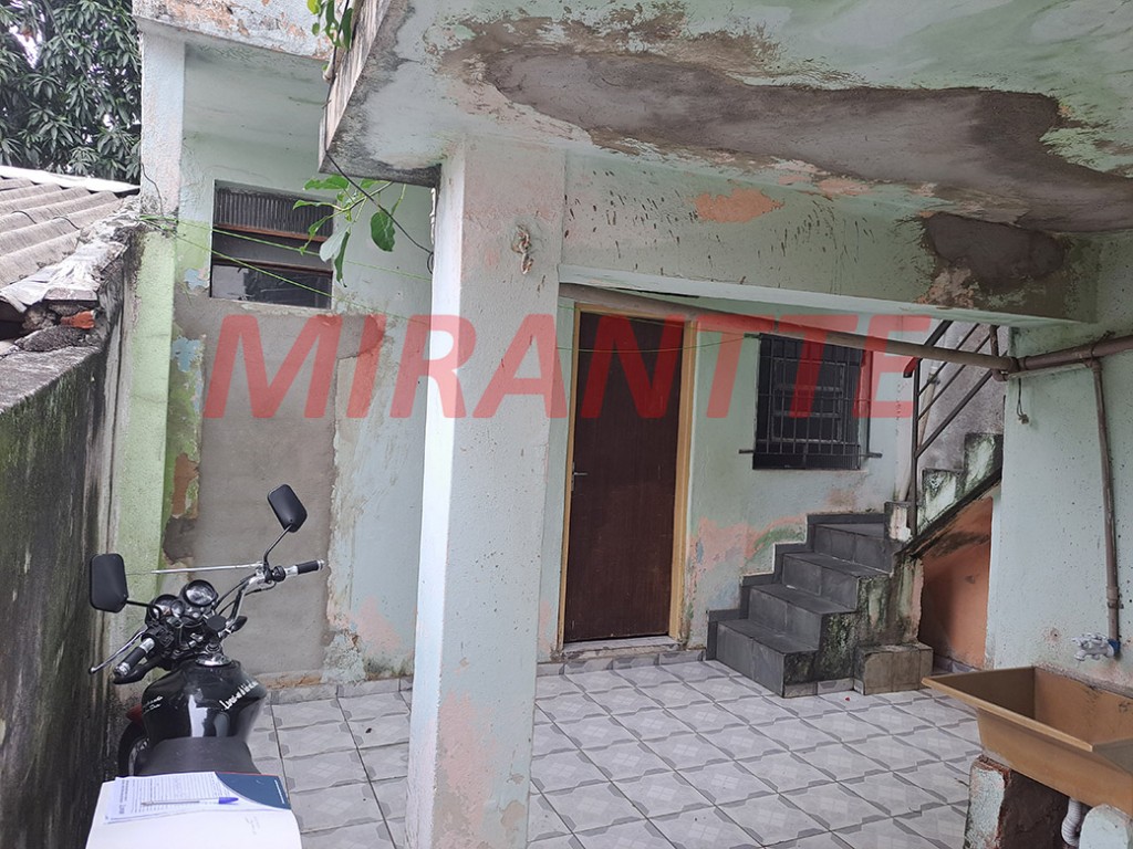 Sobrado de 68m² com 4 quartos em Vila Amalia