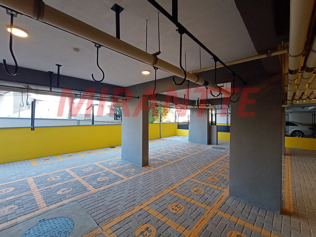 Apartamento de 40m² com 2 quartos em Santana