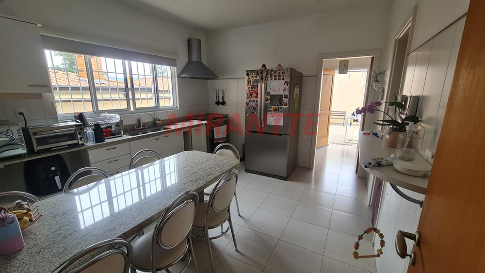 Sobrado de 265m² com 4 quartos em Palmas Do Tremembé