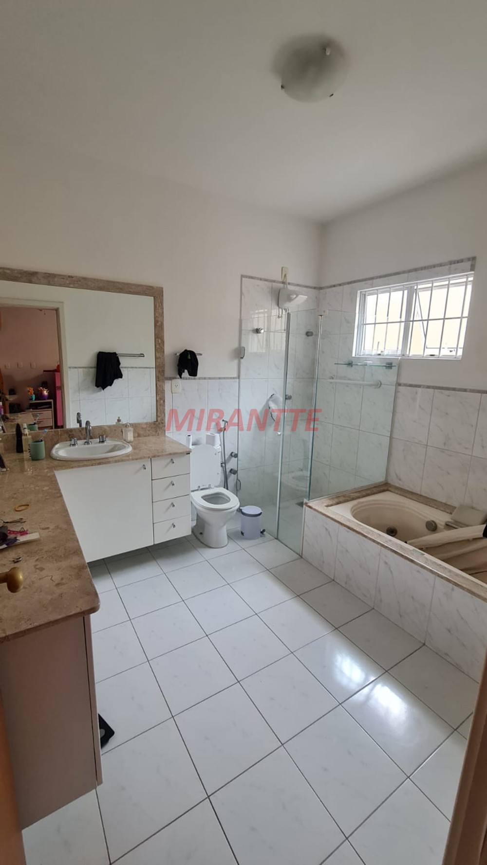 Sobrado de 265m² com 4 quartos em Palmas Do Tremembé