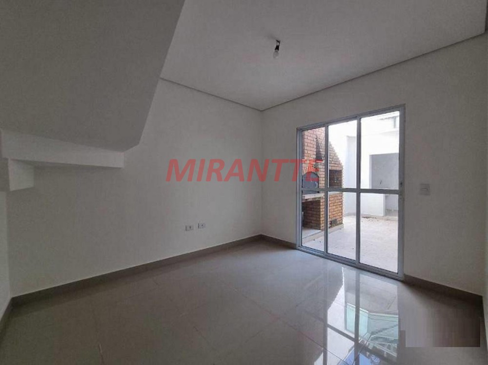 Sobrado de 185m² com 4 quartos em Tremembe