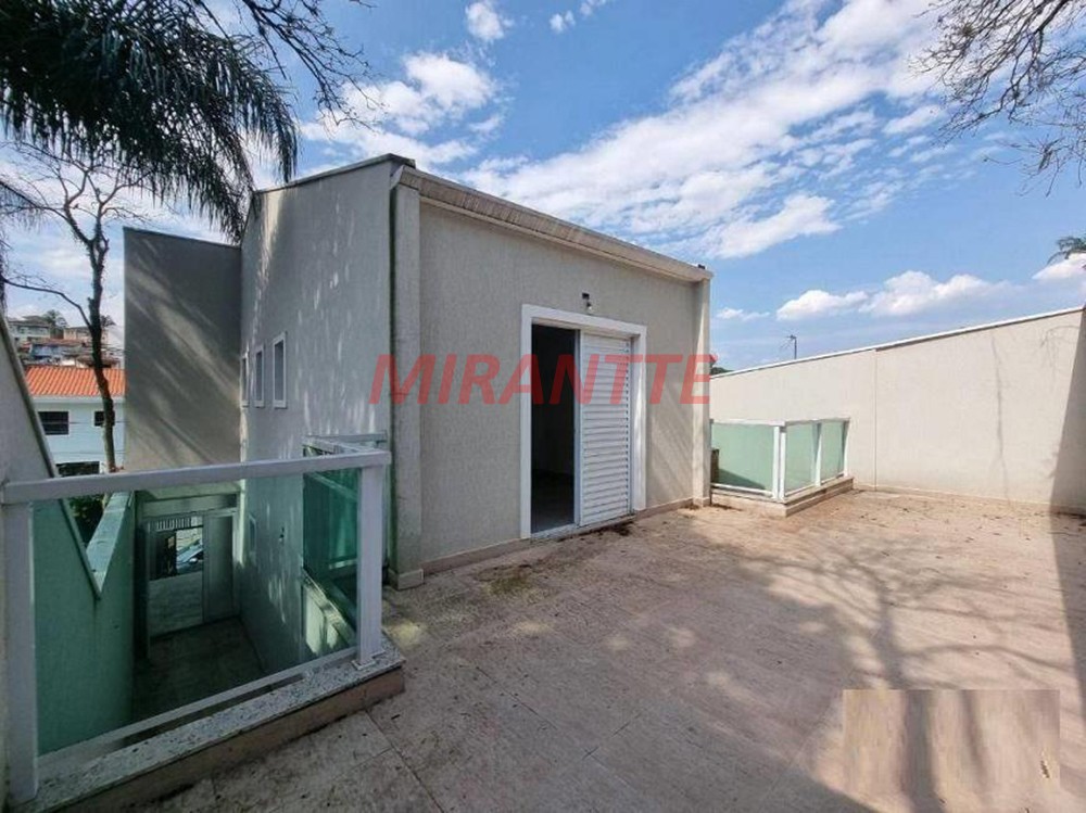Sobrado de 185m² com 4 quartos em Tremembe